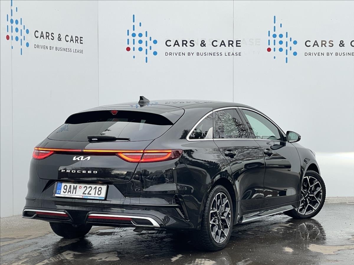 Kia ProCeed