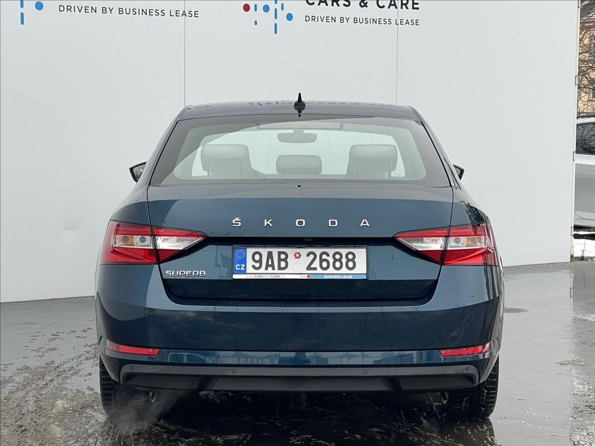 Škoda Superb
