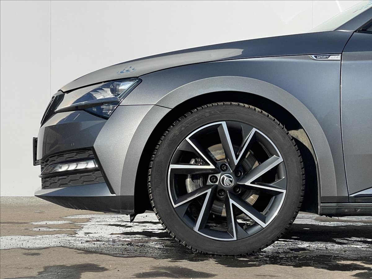 Škoda Superb