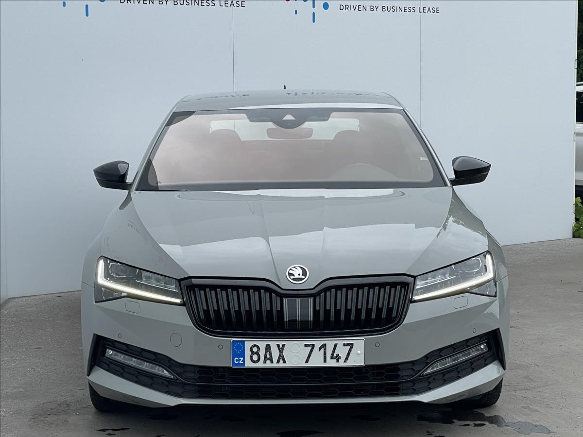 Škoda Superb