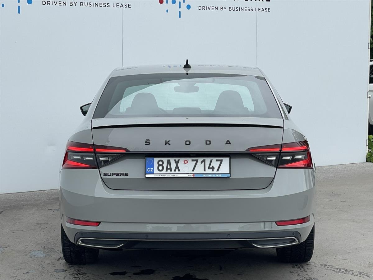Škoda Superb