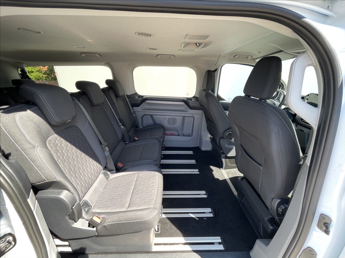 Ford Tourneo Custom