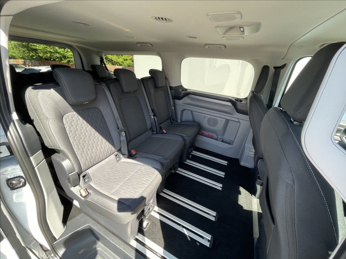 Ford Tourneo Custom