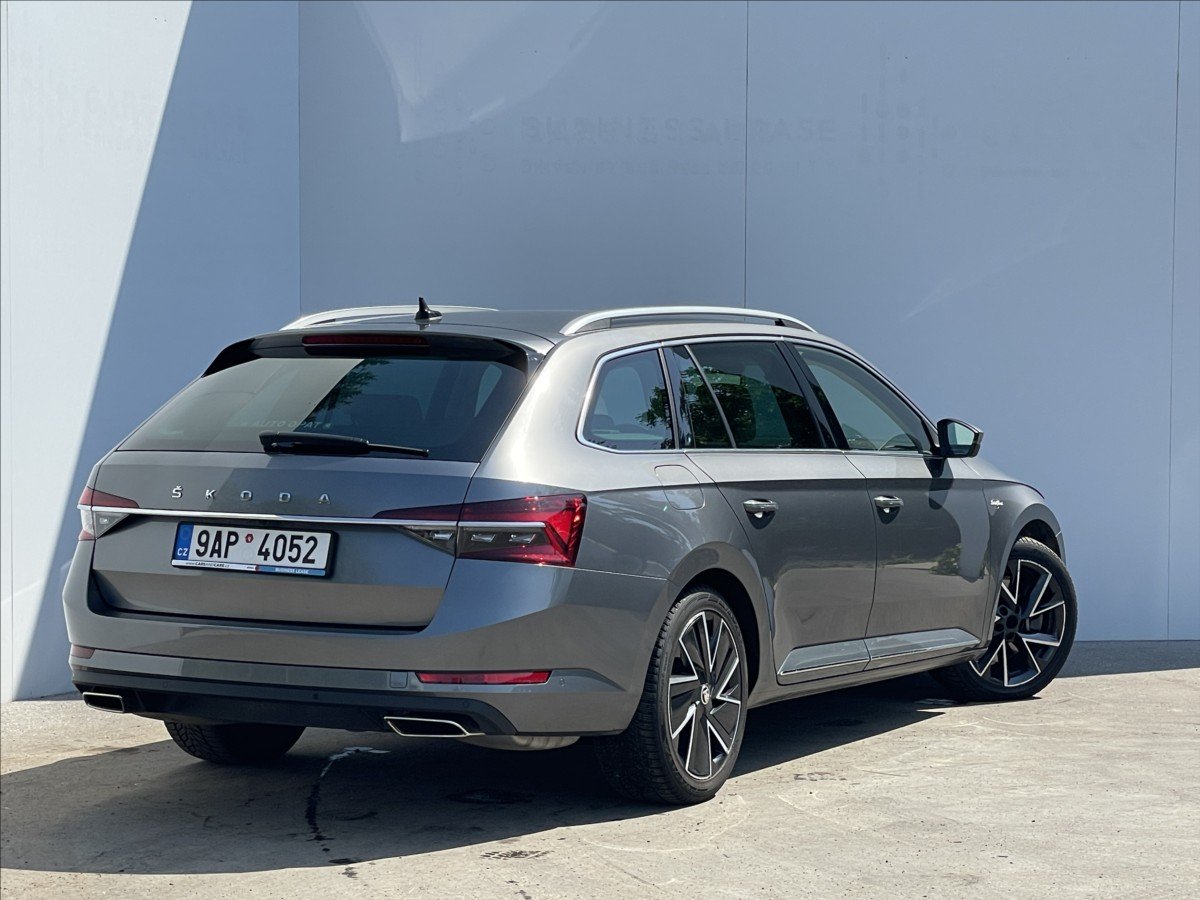 Škoda Superb