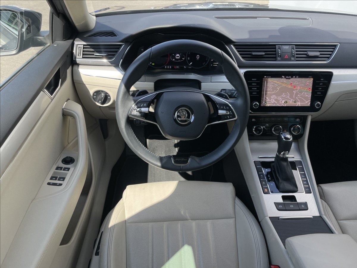 Škoda Superb