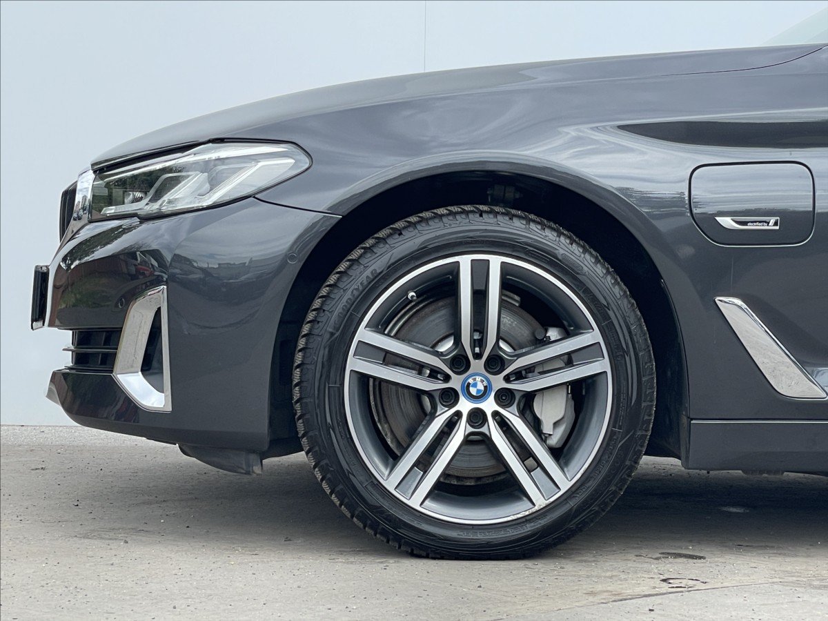 BMW Řada 5