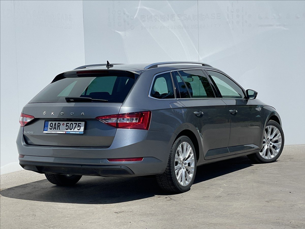 Škoda Superb