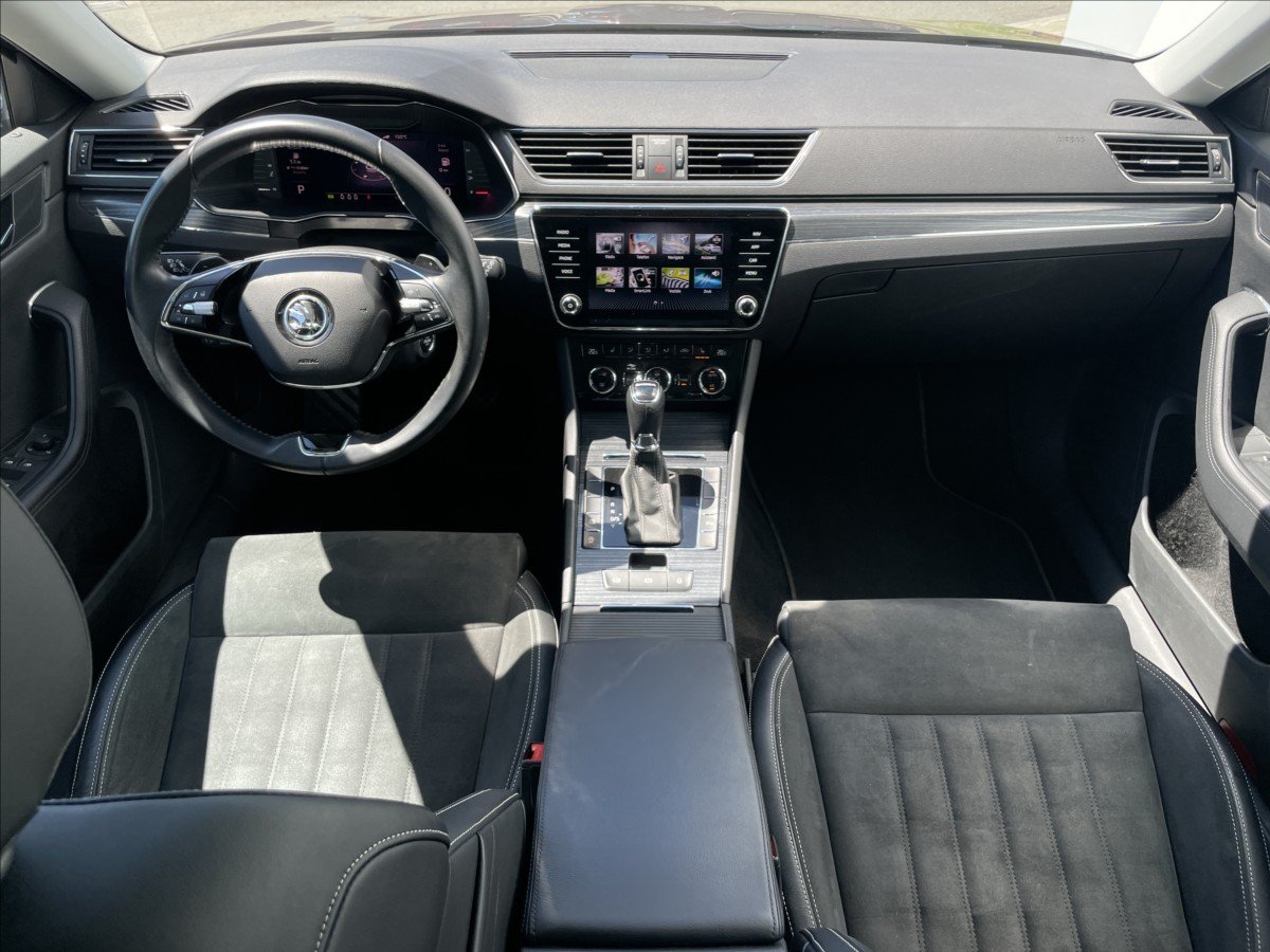 Škoda Superb