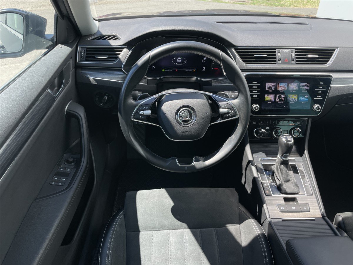Škoda Superb
