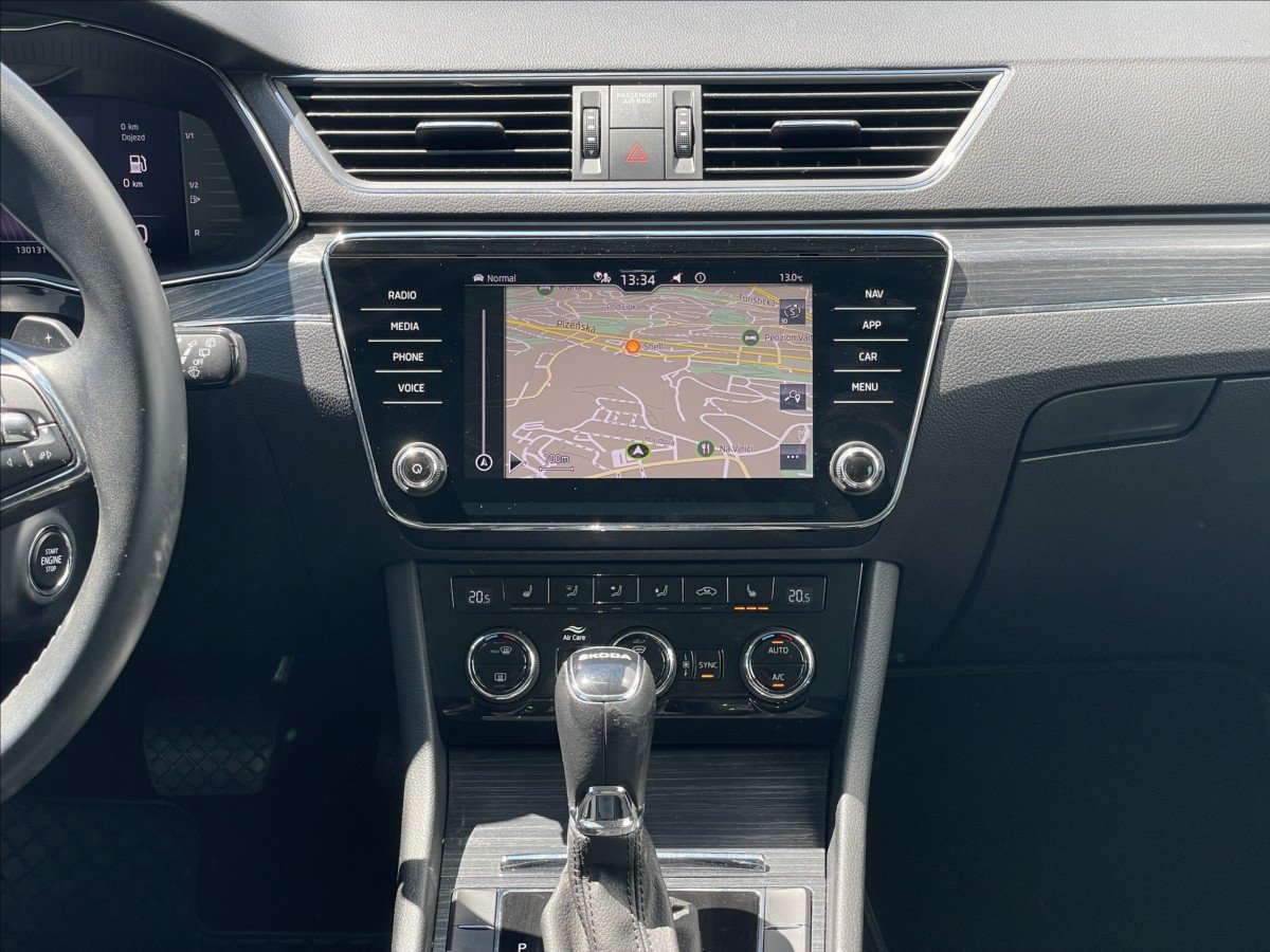 Škoda Superb