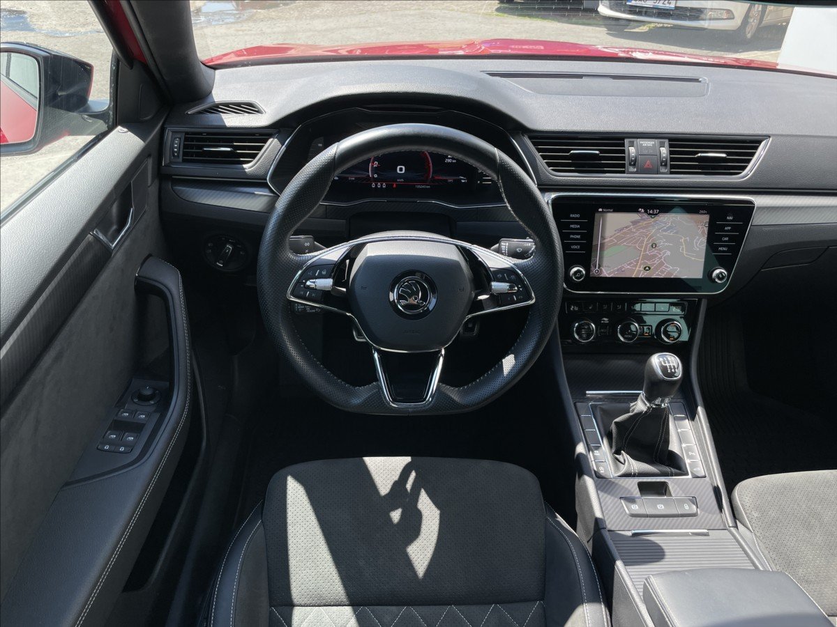Škoda Superb