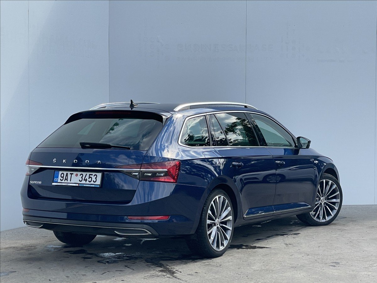 Škoda Superb