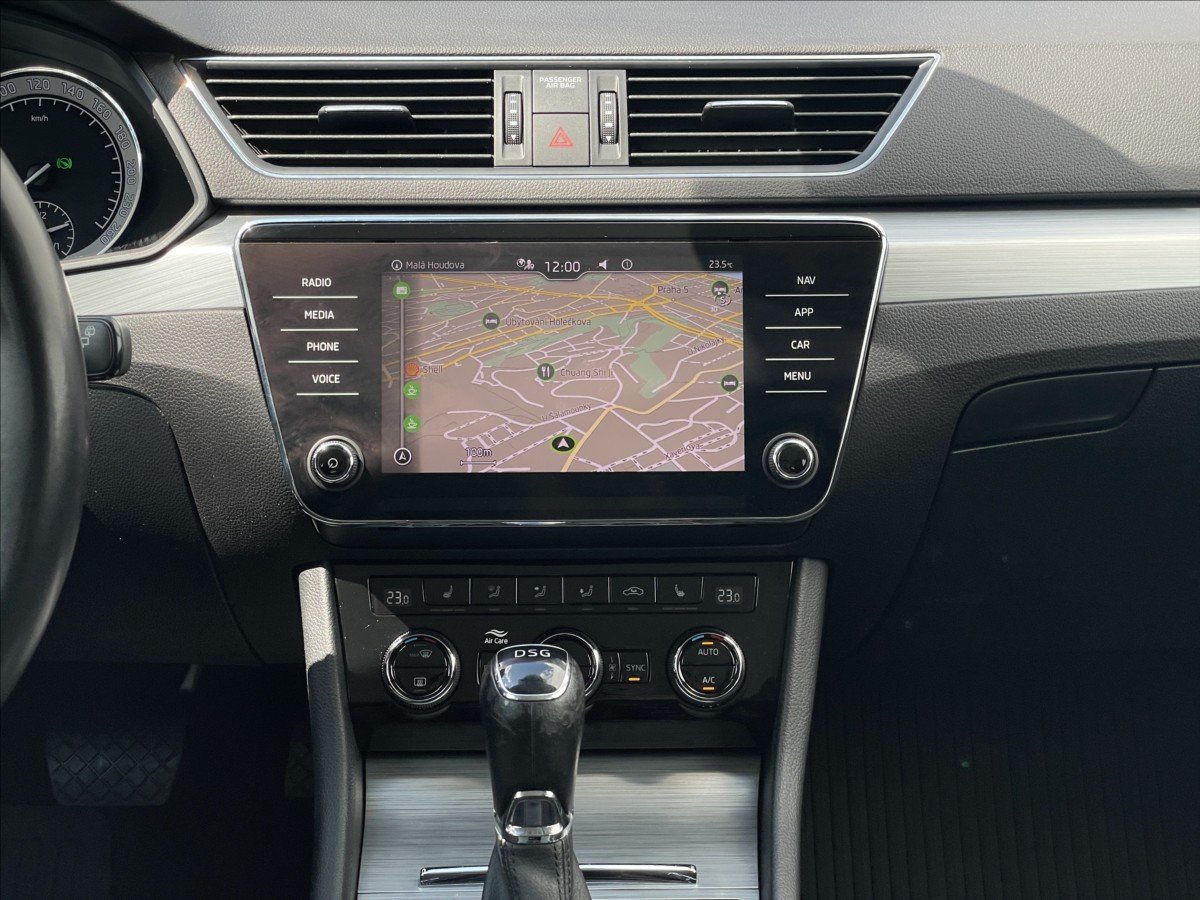 Škoda Superb