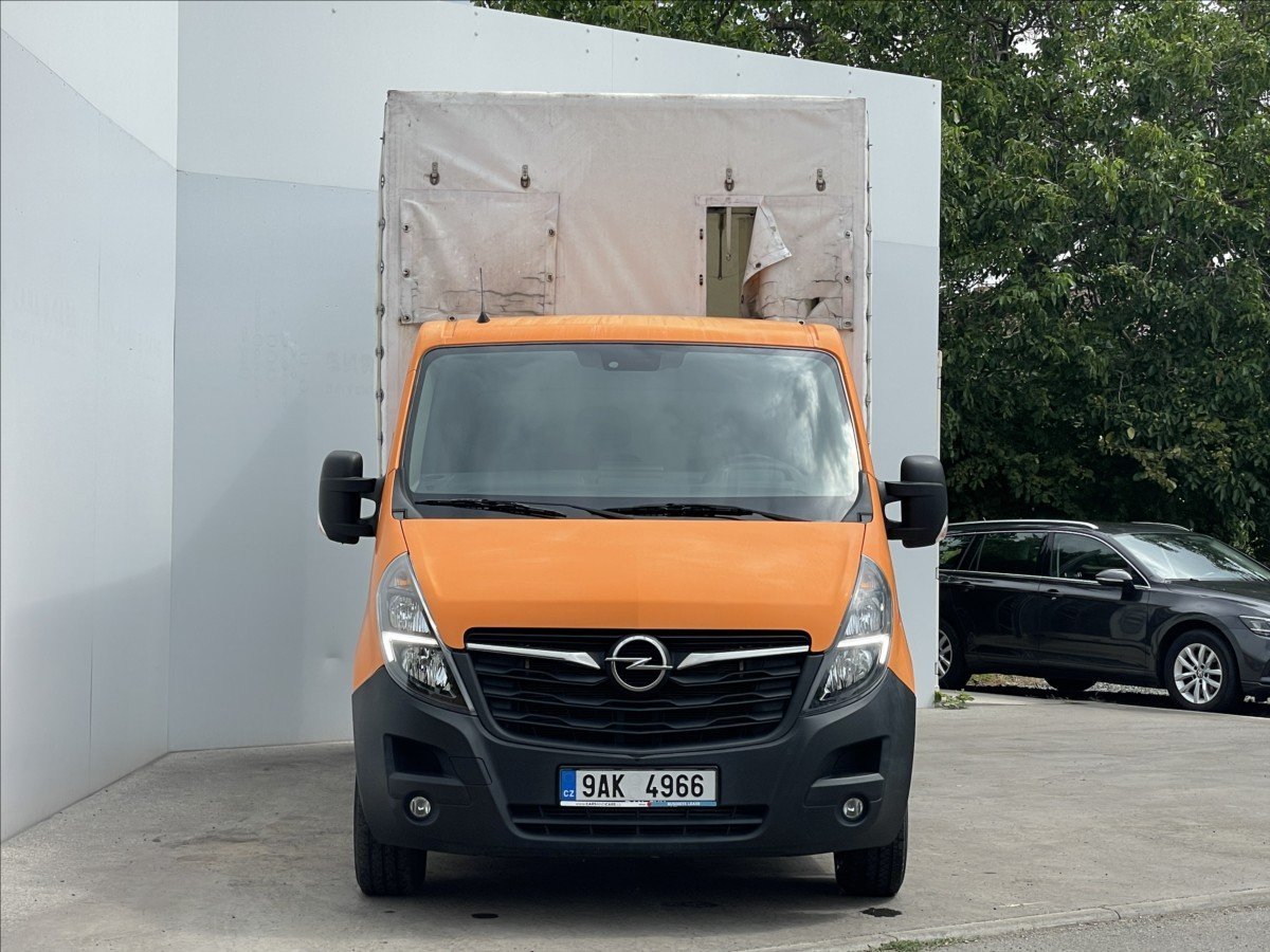 Opel Movano