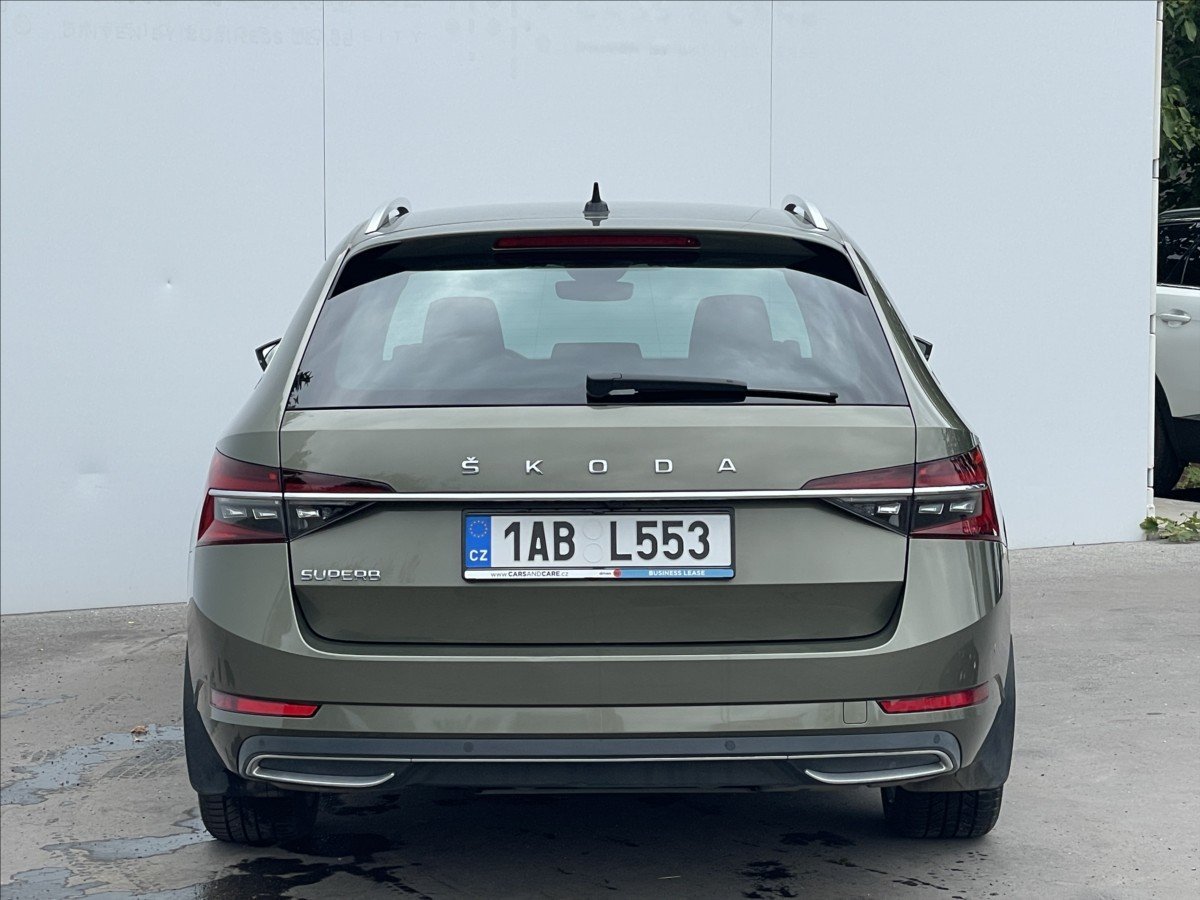 Škoda Superb