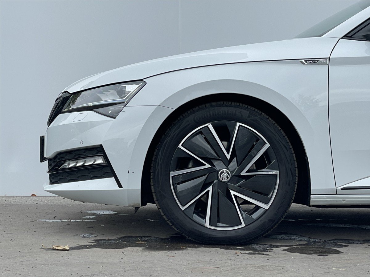 Škoda Superb