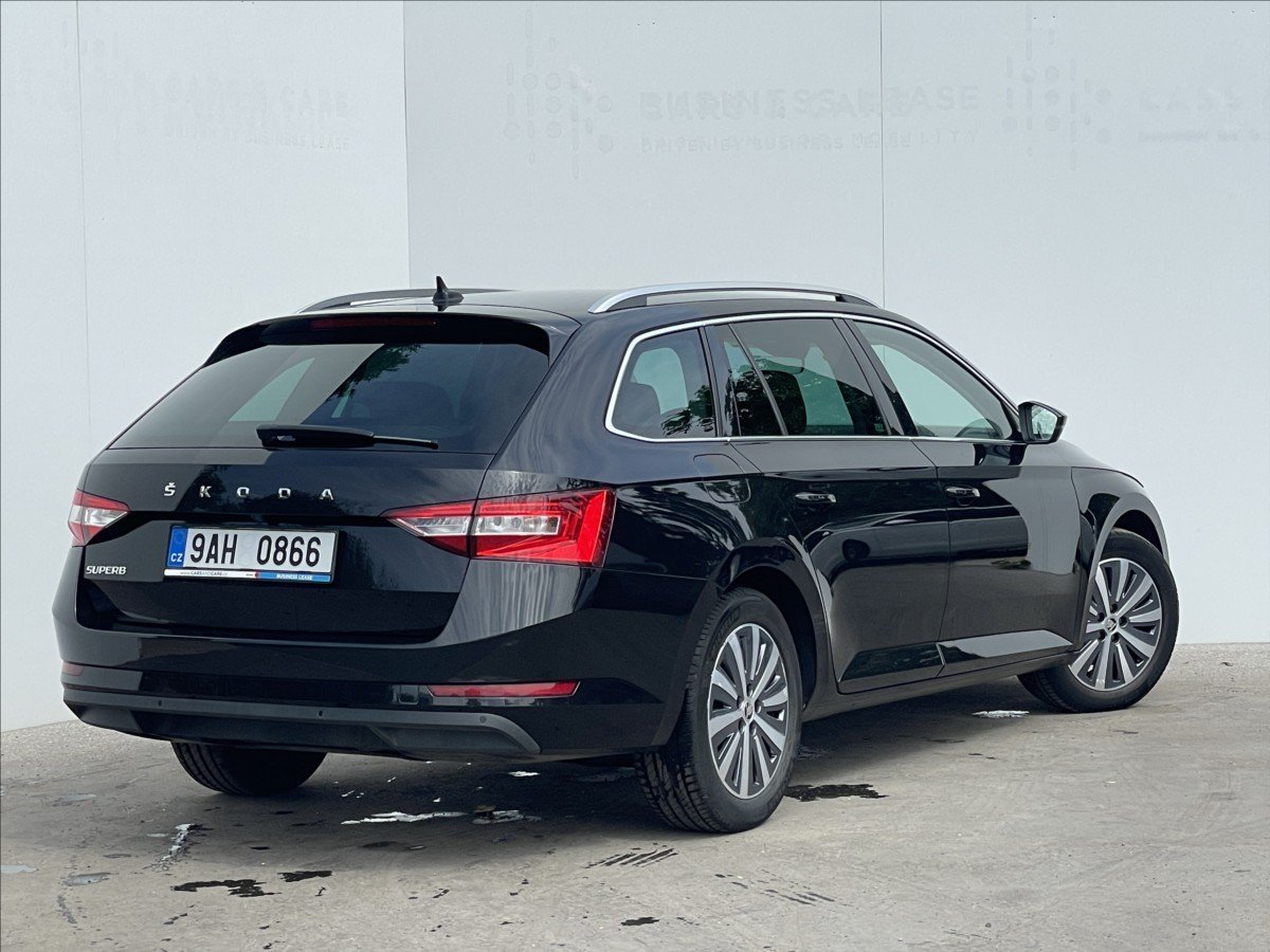 Škoda Superb