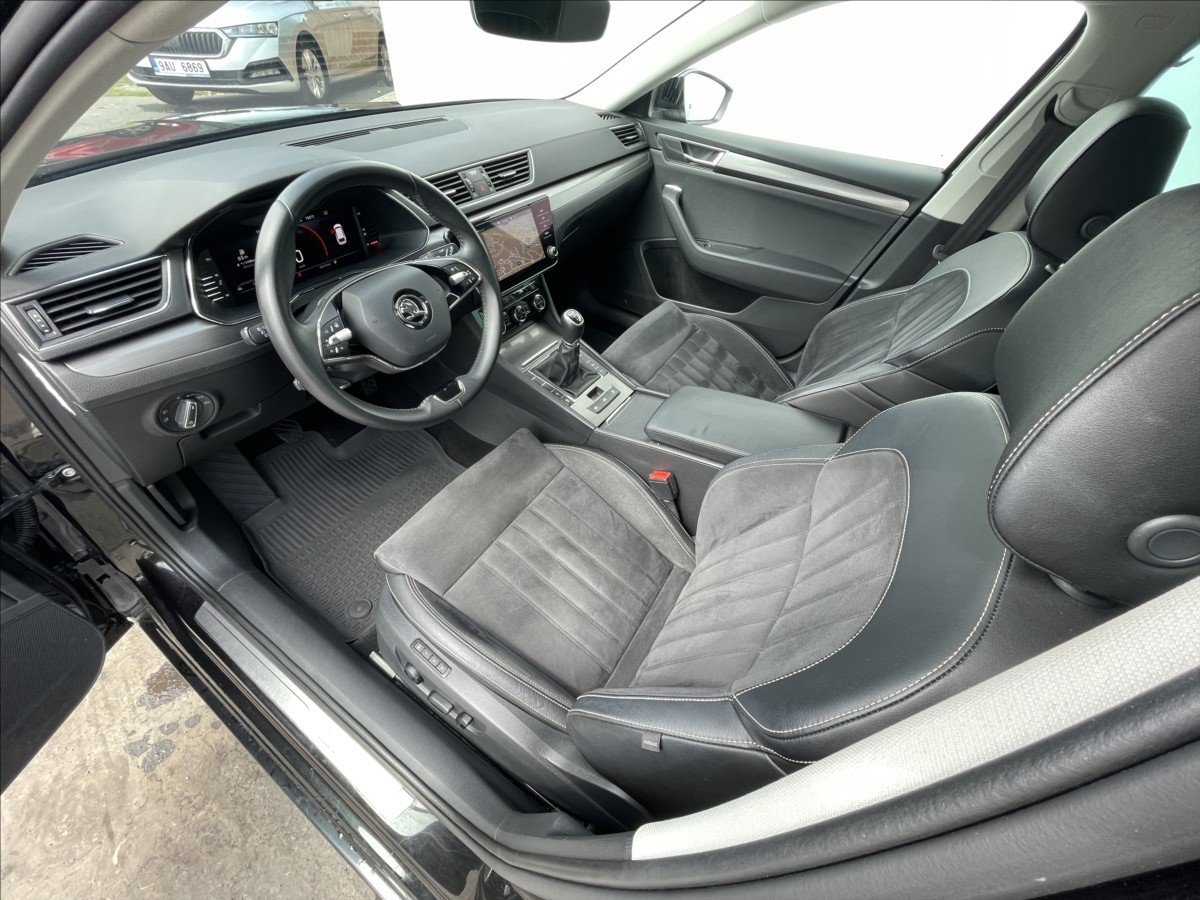 Škoda Superb