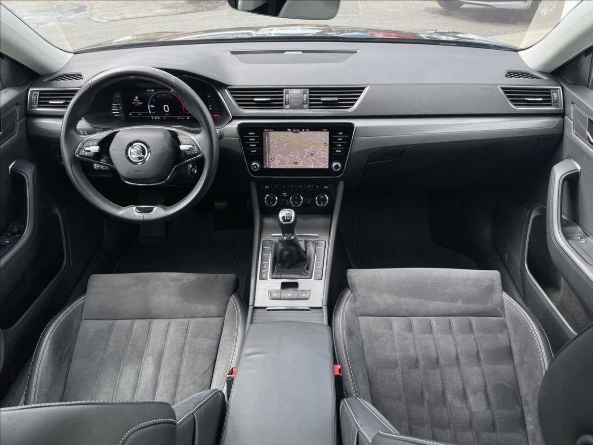 Škoda Superb