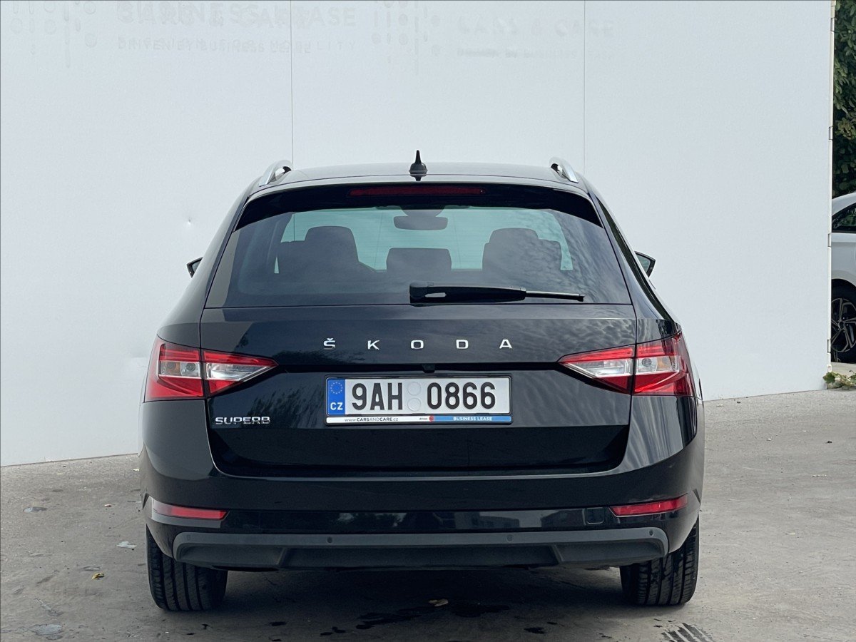 Škoda Superb