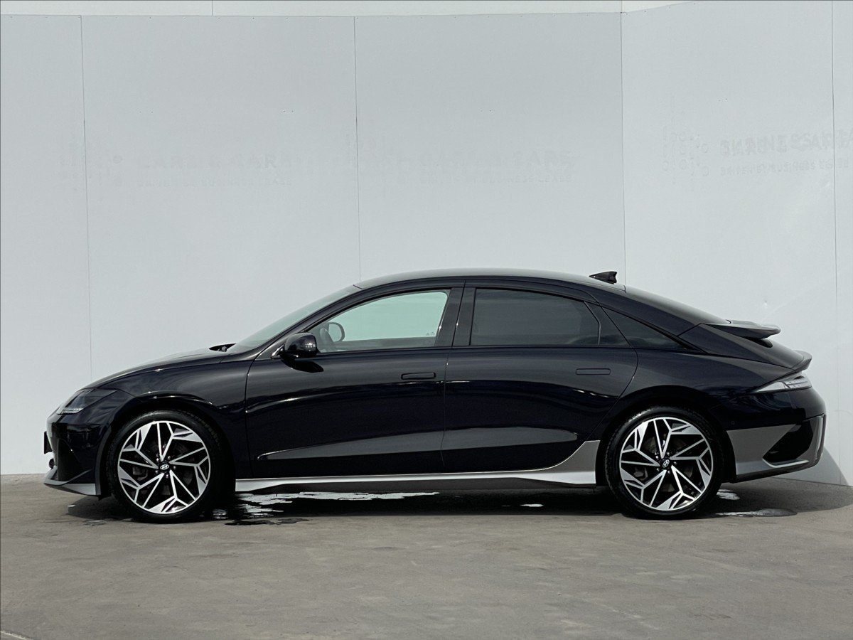 Hyundai Ioniq 6